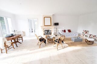  Maison � vendre 8 pi�ces 271 m�