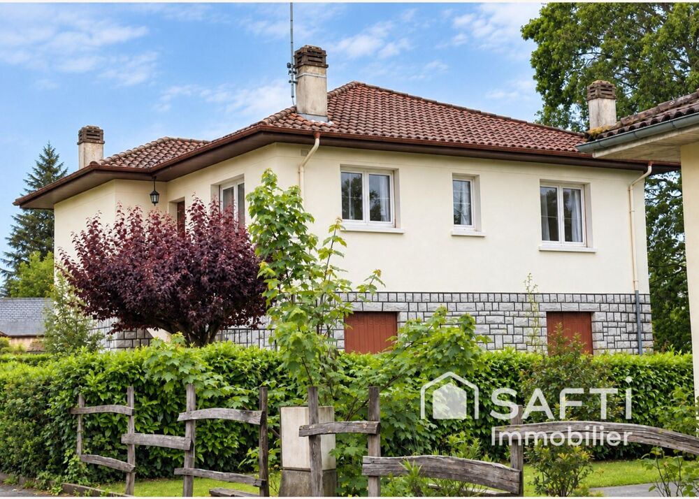 Vente Maison Maison de ville de 120m² avec garage et jardin Oloron-sainte-marie