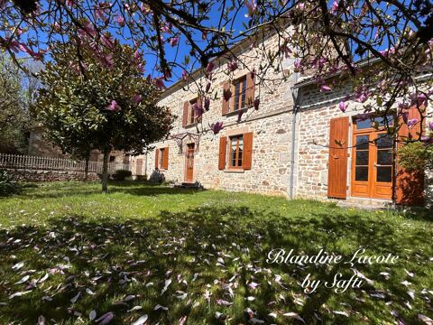   Authentique maison creusoise 207m2 avec dpendances Maison - 8 pice(s) - 207 m