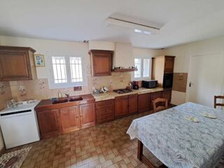  Maison  vendre 8 pices 190 m