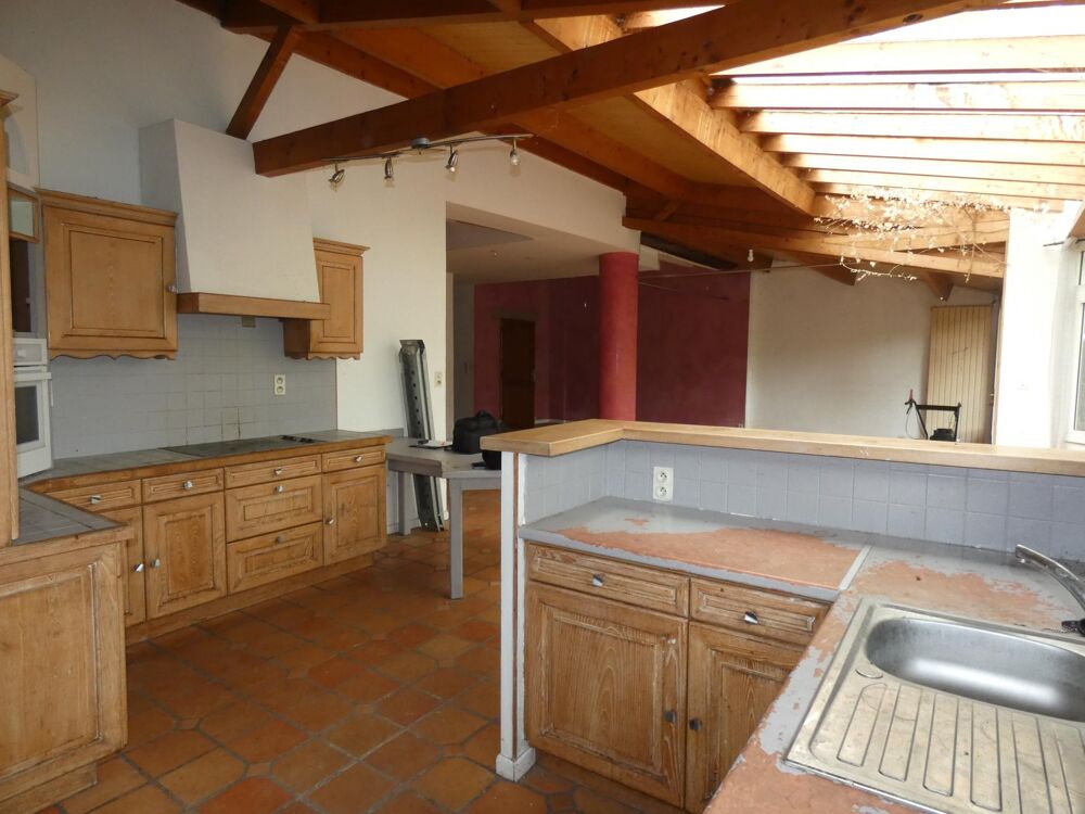 Vente Maison UN BIEN, PLUSIEURS PROJETS – 233 m² HABITABLES + LOCAL DE 93 m² – PARCELLE 960 m² Blaye-les-mines