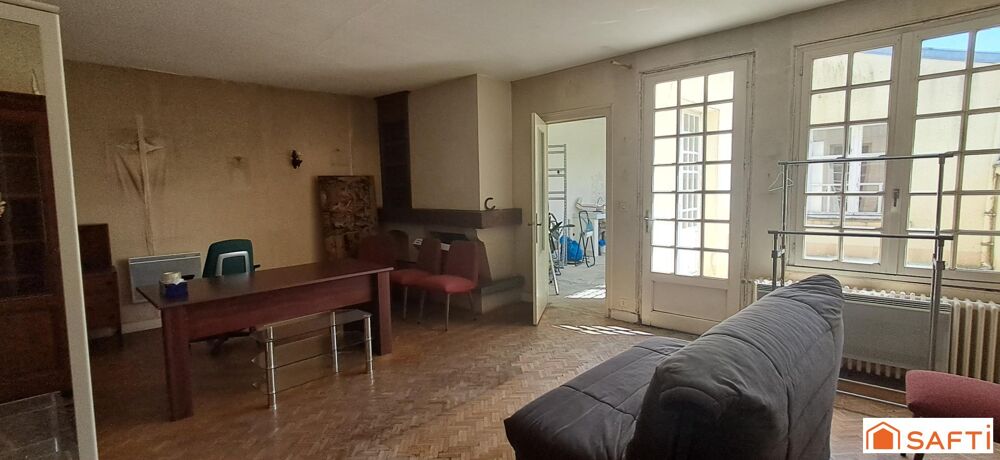 Vente Immeuble Ancien commerce atelier et logement 131m² La ferte-mace
