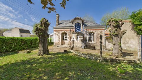   Une maison atypique au c�ur de Saint-Jean-d'Ang�ly Maison - 6 pi�ce(s) - 140 m�