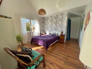  Maison  vendre 6 pices 185 m
