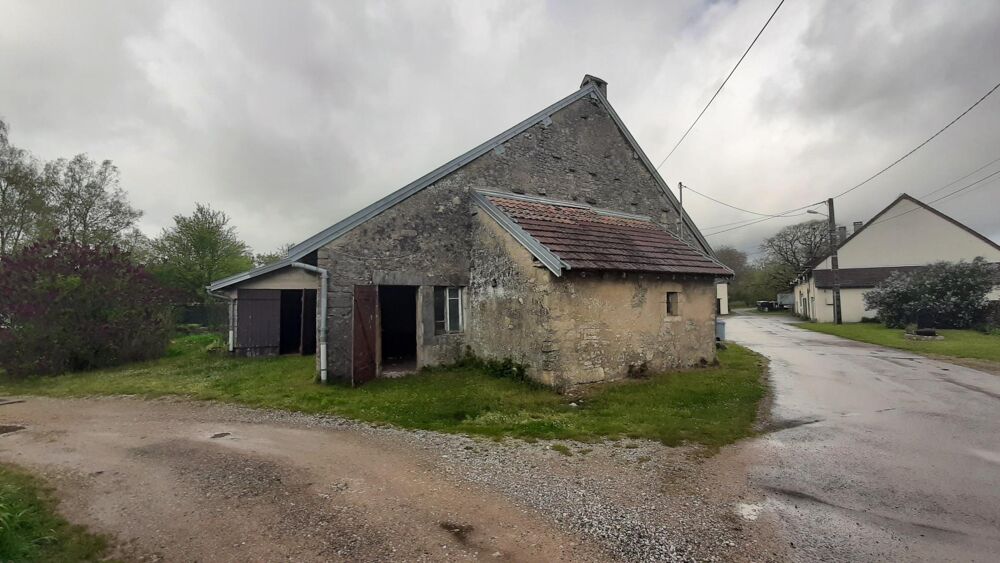 Maison de village à renover