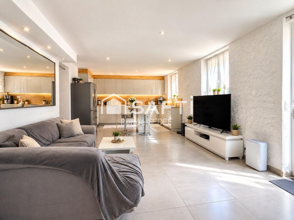 Vente Appartement CANNES – ÉLÉGANT 4 PIÈCES DE 93 M² AVEC PAVILLON PRIVATIF & PARKING Cannes