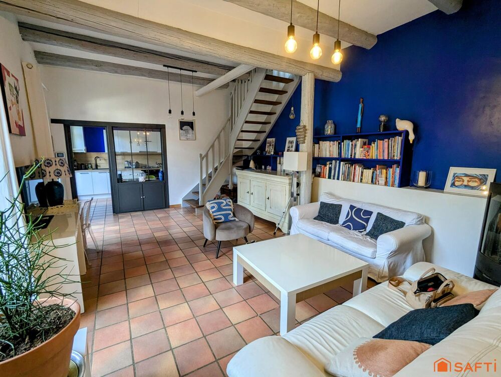 Une propriété rare avec deux maisons indépendantes