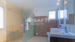  Maison à vendre 5 pièces 160 m² Roquebrune-sur-argens