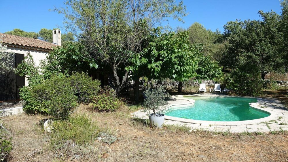 Maison plain pied sur un terrain de 4207 m²