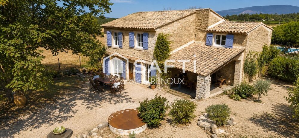 Bastide en pierre de 124 m² à Cucuron  Un bien rare au coeur du Luberon