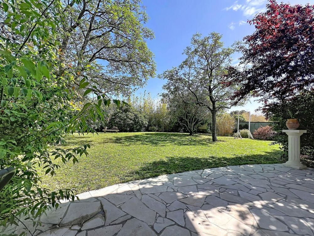 Vente Maison Maison d'architecte 173 m² – 4 chambres – Jardin paysagé et luminosité Grabels