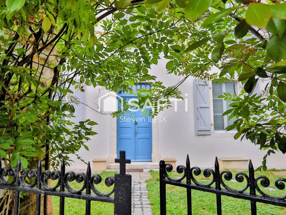 Vente Maison Maison de caractère de 195 m² , terrain de 1499 m² Osserain-rivareyte