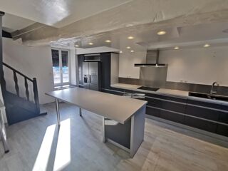  Maison � vendre 7 pi�ces 166 m�