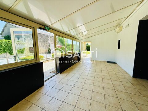 IMMEUBLE AVEC RESTAURANT + PISCINE : PR&Ecirc;T &Agrave; ACCUEILLIR VOTRE PROJET ! 159900 17240 Saint-genis-de-saintonge