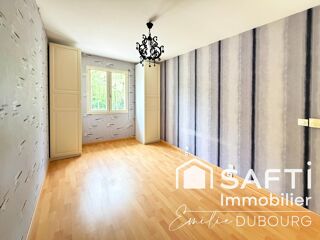  Maison � vendre 8 pi�ces 146 m�
