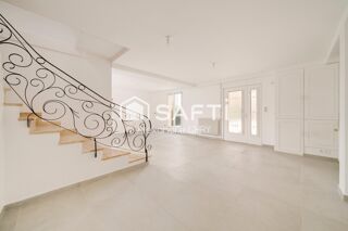  Maison à vendre 7 pièces 215 m²