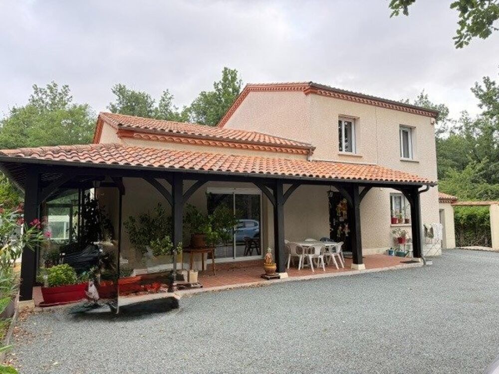 Vente Maison Grande maison avec piscine et terrain clôt proche de Villeréal Bournel