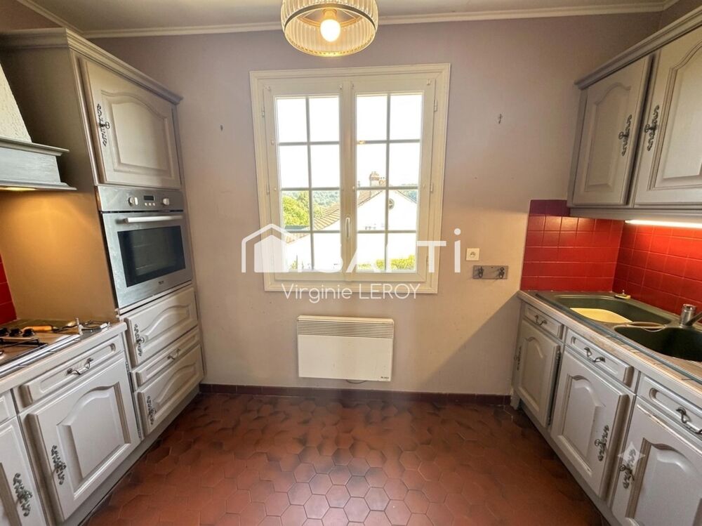 Vente Maison SAINT-ÉTIENNE-ROILAYE – Maison de plain-pied avec 51 m² supplémentaires à aménager et terrain de 1 473 m² Saint-etienne-roilaye