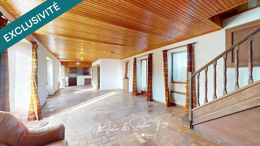 Maison en pierre à rénover  Coeur de bourg de Camlez
