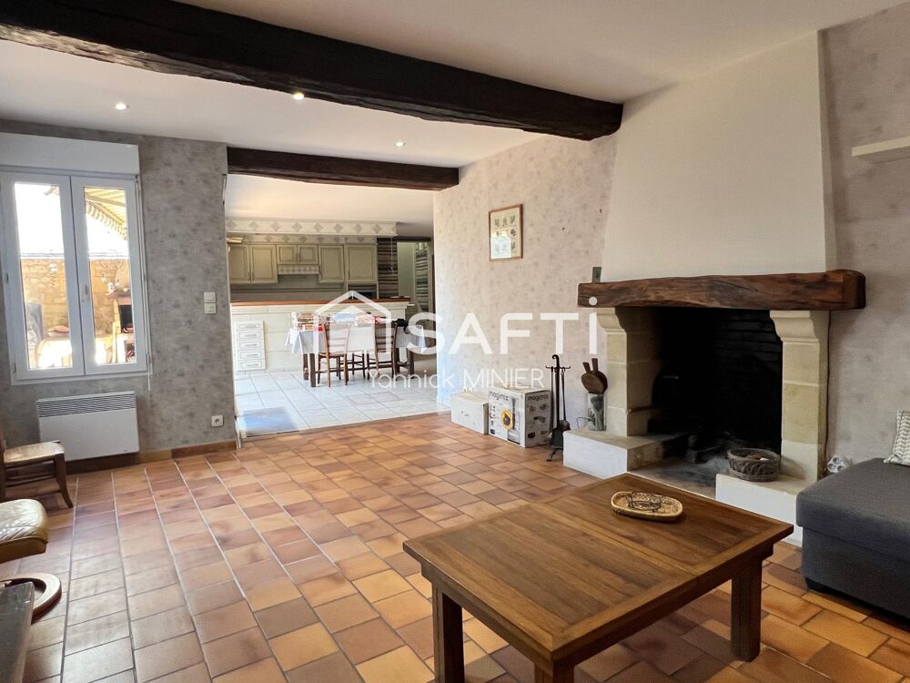 Maison de ville, 7 chambres avec cour extérieur