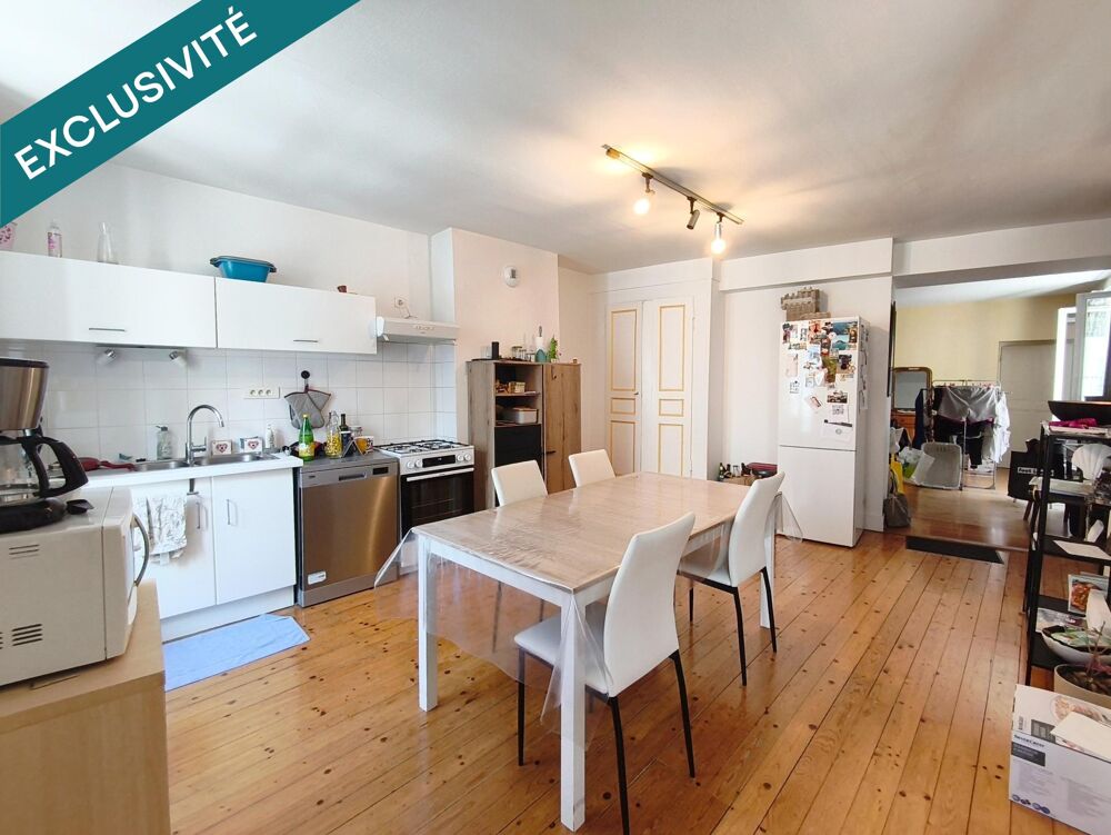 Vente Immeuble Immeuble d'une surface habitable de 196 m2 en plein coeur de Saint-Amour Saint-amour