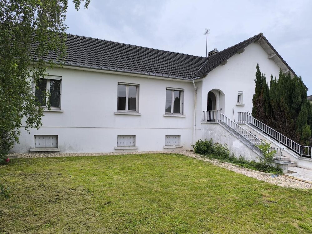Vente Maison Une maison pleine de potentiel dans un secteur recherché de Thourotte… Thourotte