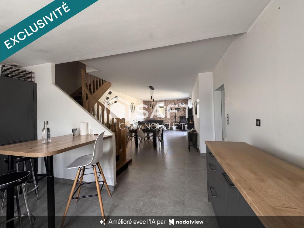 Vente Maison Maison familiale avec jardin à Parigné-l'évêque. Parigne-l'eveque