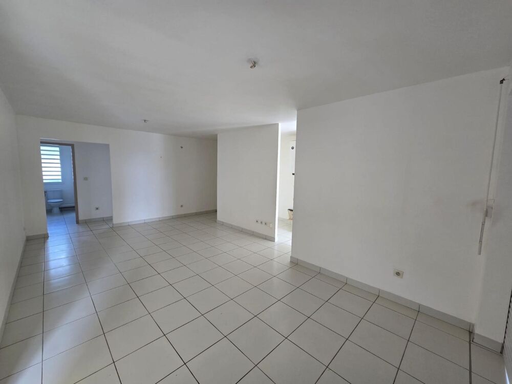 Vente Appartement DUCOS – Appartement T4 en RDC avec grande terrasse et vue mer Ducos