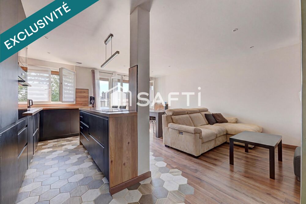 Appartement 3 pièces en parfait état avec stationnement