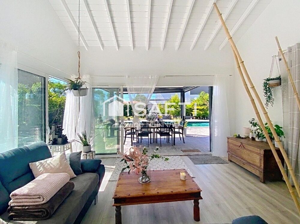 Vente Maison Maison de charme avec jardin et piscine - Centre-ville Parempuyre