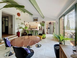  Maison à vendre 6 pièces 195 m²