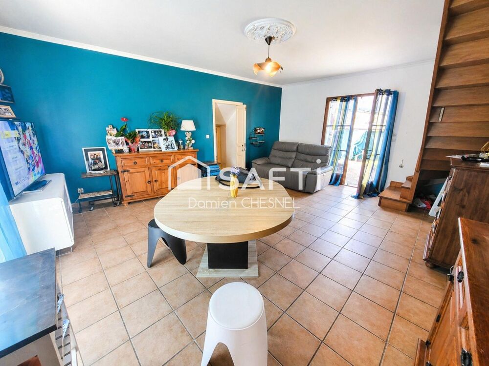 Maison 6 pièces 146 m² · à Saint-Amand-Montrond · 146 m² · 139 000 €