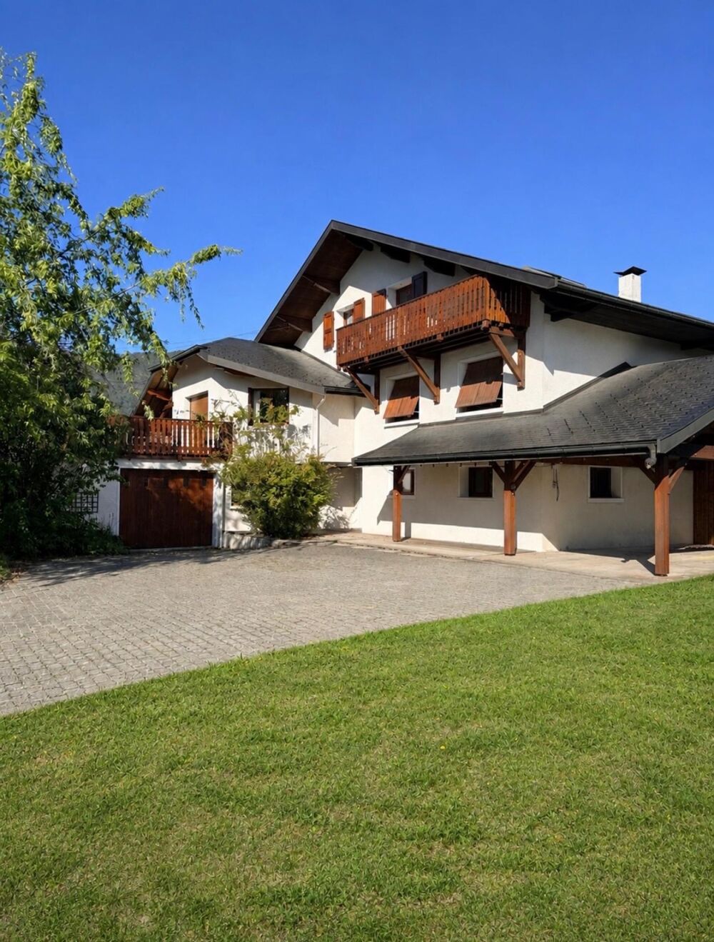 Vente Maison Propriété familiale à St-Sulpice - 540 m² utiles Saint-sulpice