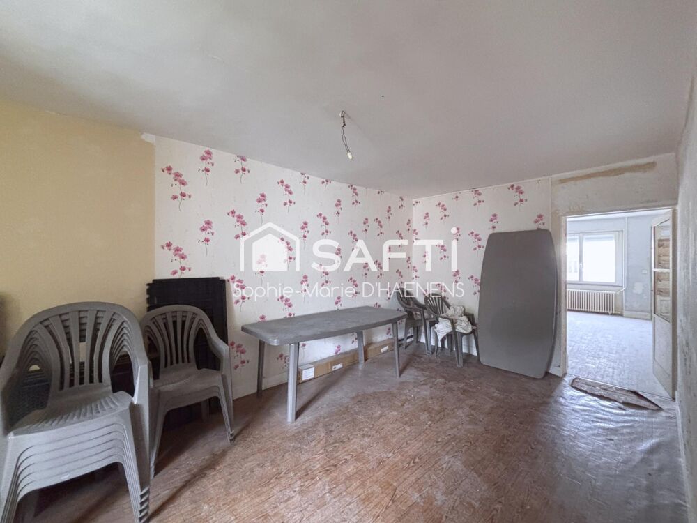 Vente Maison Maison de ville à rénover avec cour et dépendances Premery