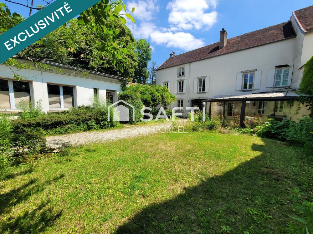 Maison 10 pièces - 298m²