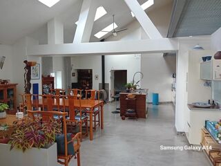  Maison � vendre 6 pi�ces 201 m�