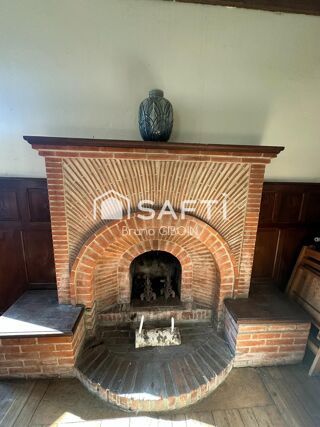  Maison à vendre 15 + pièces 439 m²