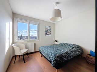  Appartement � vendre 4 pi�ces 83 m�