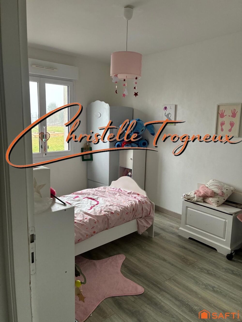 Vente Maison NÉGOCIABLE Pavillon de plain-pied avec double garage Herissart