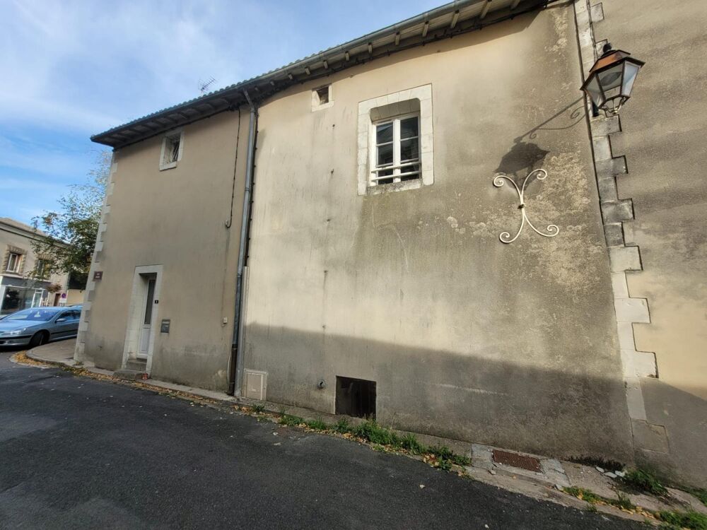 Vente Immeuble IMMEUBLE 120 M2, MIREBEAU. Mirebeau