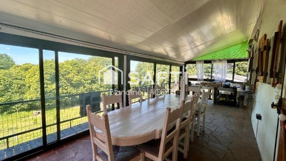 Maison de campagne isolée - 3 hectares - Dépendances