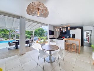  Maison à louer 6 pièces 222 m²