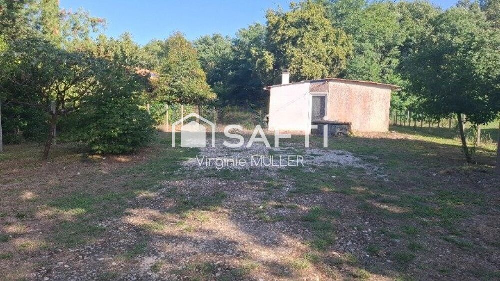 Vente Maison Maison à rénover avec terrain St-Germain-d'Esteuil Saint-germain-d'esteuil