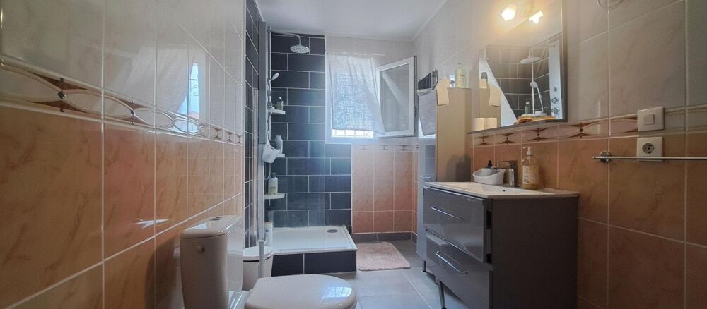Vente Maison PERPIGNAN, MAISON T4, PLAIN PIED, 3 FACES AVEC JARDIN PISCINABLE Perpignan