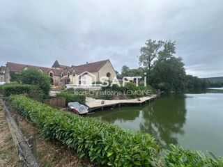  Immeuble à vendre 2200 m²