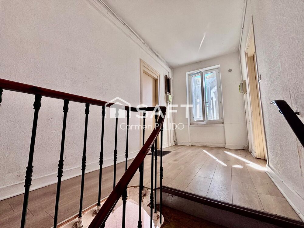 Vente Immeuble Investissement locatif : 3 appartements de type : T4 en rez de chaussé, et 2x T3 à l'étage. Cavignac