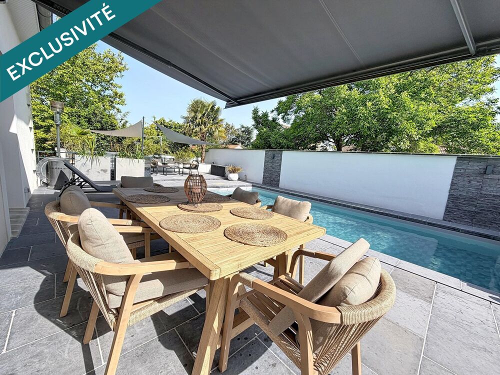 EXCLUSIVITÉ  ÉLÉGANTE MAISON FAMILIALE AVEC PISCINE À CHAMPIGNY