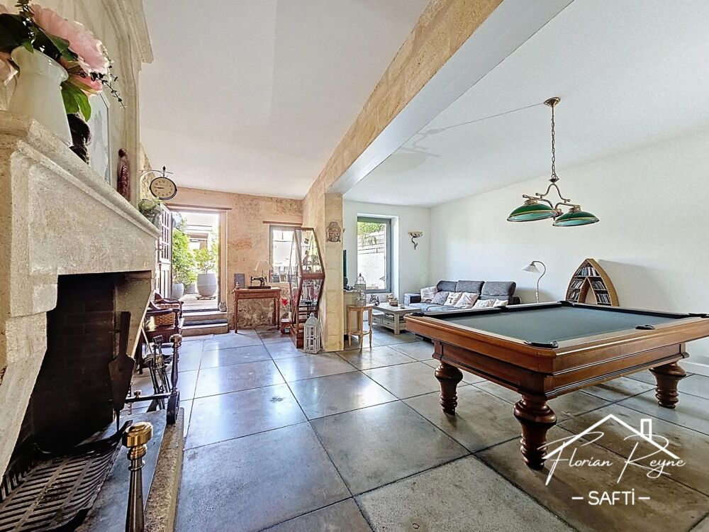 Maison en pierre avec piscine et cachet unique