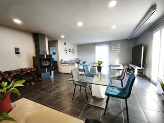  Maison � vendre 6 pi�ces 165 m�