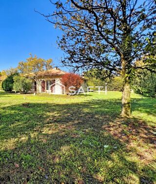 Vente Maison Maison de plain-pied 160 m² 7 pièces Blanquefort